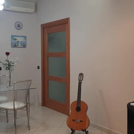 Desiderio - House *